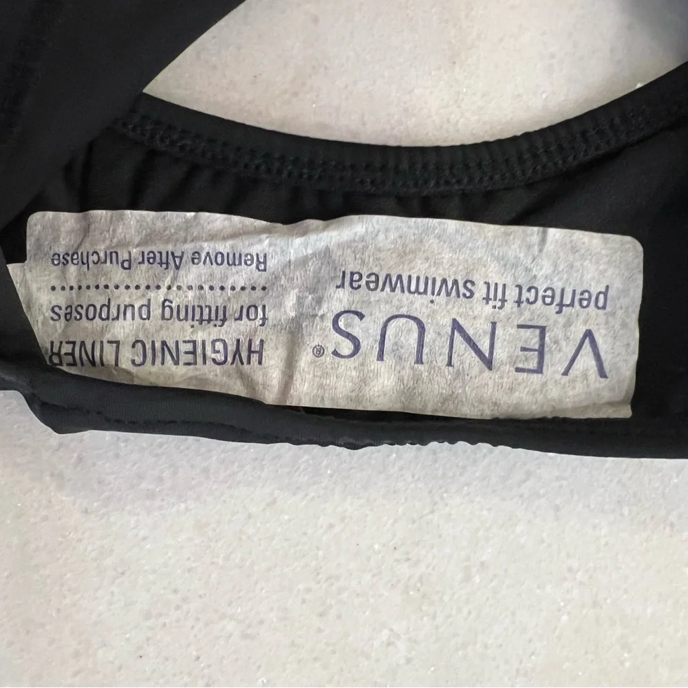 NWOT Venus Black and White Swimsuit‎